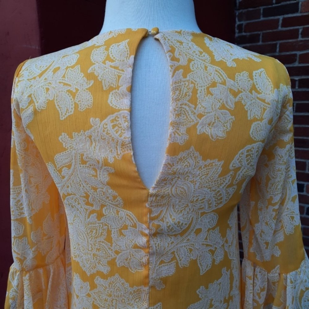 Calvin Klein Ruffle Sleeve Chiffon Yellow Print Dress 2 Spring Summer - Picture 4 of 10
